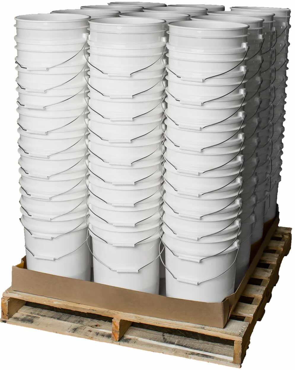 A pallet holds 120 stacks of 5 Gallon 90 Mil BPA-Free Food-Grade Buckets (T40MW), each with a handle, arranged neatly for storage or transport.